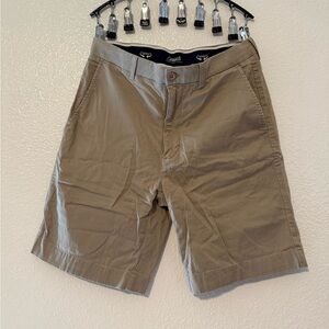 Roundtree & Yorke Men's Tan Flat Front Shorts